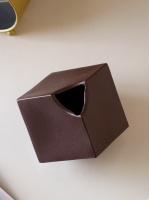 Screenshot 2024-10-11 at 15-06-06 Ваза керамическая Куб настольная коричневая 12 см 1 сорт (2935476) - Купить по цене от 319.00 руб. Интернет магазин 